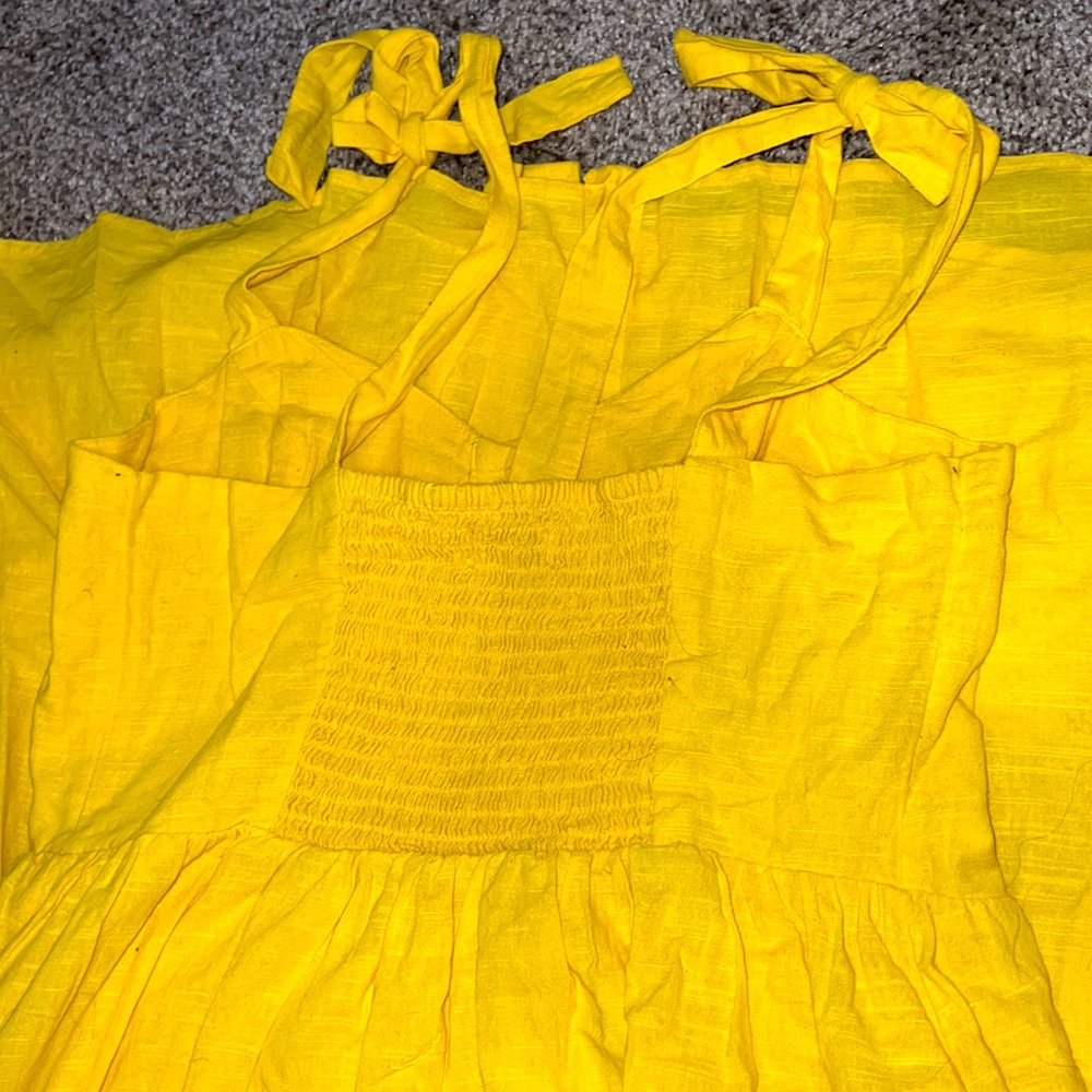 Like New!!  Urban Outfitters yellow midi summer dress with buttons! Super Cute!! - Picture 2 of 5